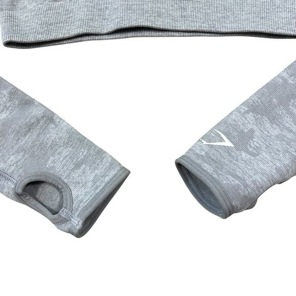 Gymshark Adapt Light Gray Camo Long Sleeve Crop Top Shirt Keyhole Back Size XS - Picture 3 of 9